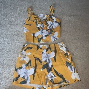 Leith 2 piece set ✨NWT